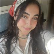English tutor who teaches students of all ages. I can also help with schoolwork
